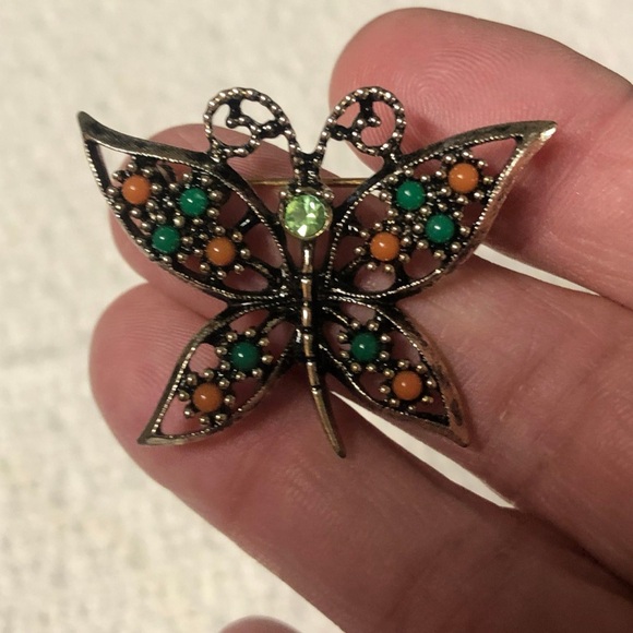 Vintage Sarah Coventry "WINGS OF FASHION" Butterfly Pin/Brooch  1974 M13 - Picture 2 of 6